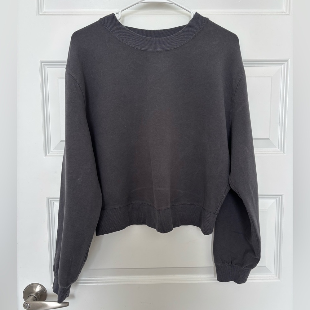 Abercrombie & Fitch Gray Crewneck Sweater